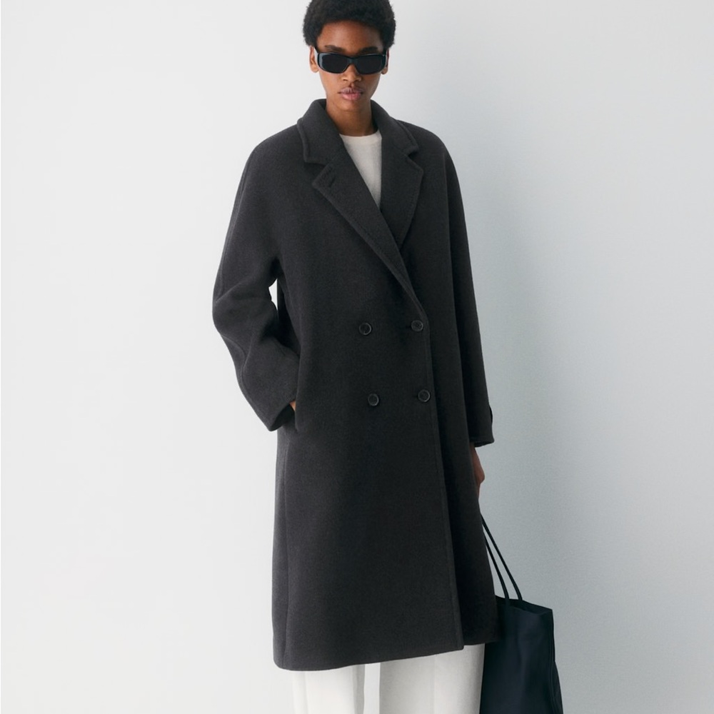 Aritzia Slouch Coat - Soft Wool Cashmere Blend in Heather Black